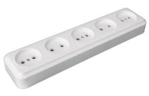 664